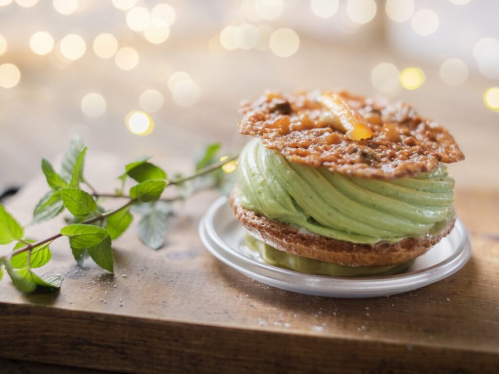 ピスタチオシュークリーム