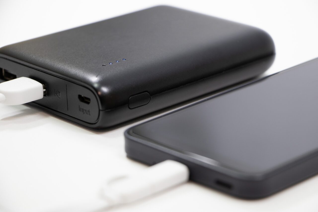 モバイルバッテリー