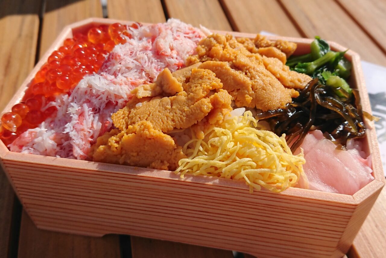 海鮮丼